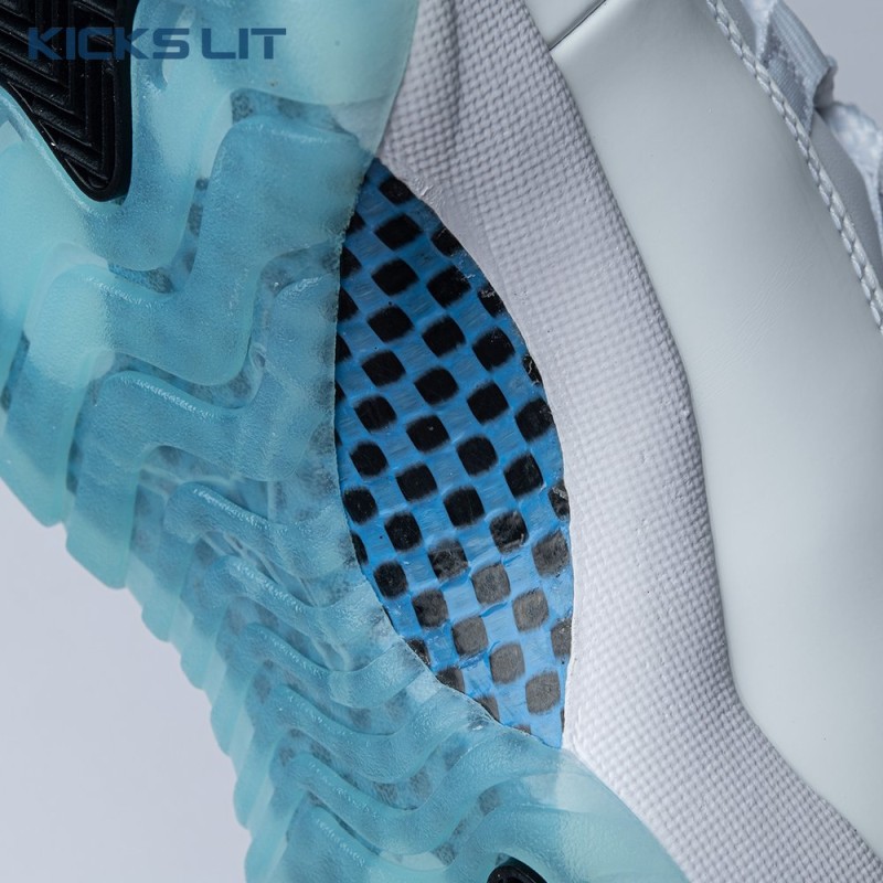 Air Jordan 11 Retro  Air Jordan 11 Retro