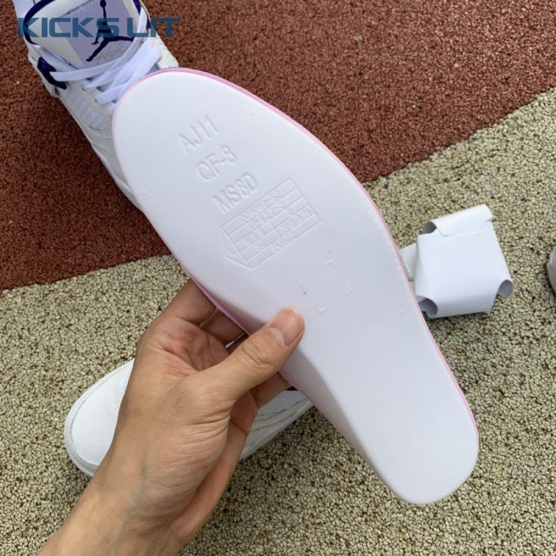 Air Jordan 4 Retro 'Purple Metallic' Unisex Air Jordan 4 Retro 'Purple Metallic' Unisex