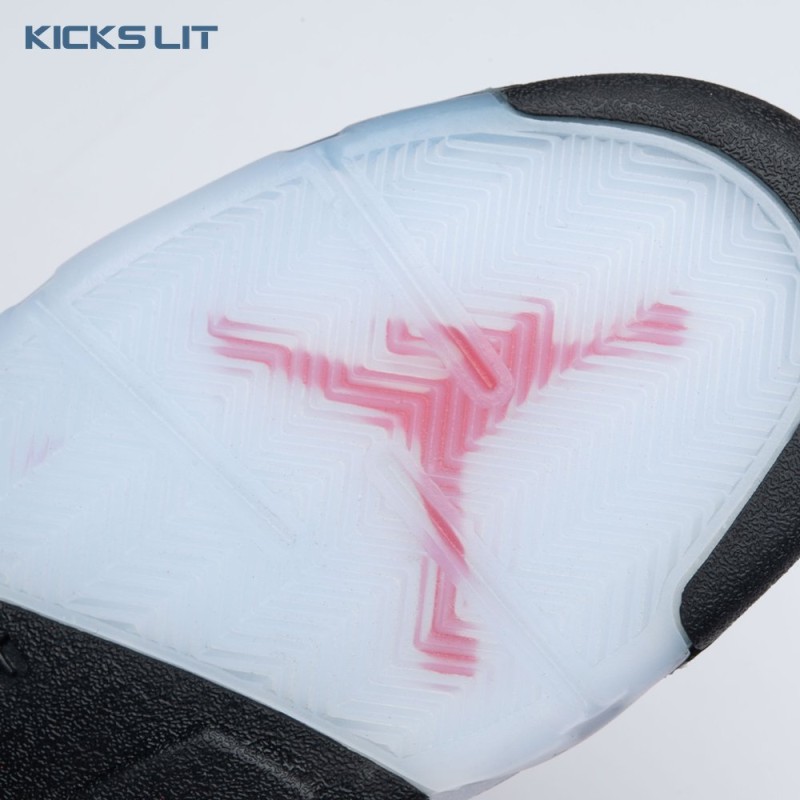 Air Jordan 5 Retro 'Raging Bull' 2021 Men's Air Jordan 5 Retro 'Raging Bull' 2021 Men's