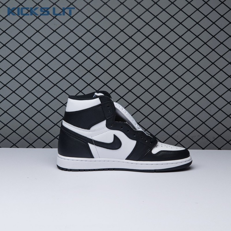 Jordan 1 Retro Black White 555088-010 Unisex Jordan 1 Retro Black White 555088-010 Unisex