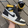 Jordan 1 Retro High 