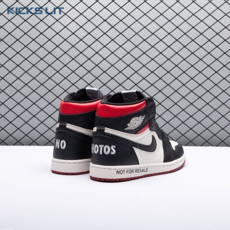 Jordan 1 Retro High  Jordan 1 Retro High