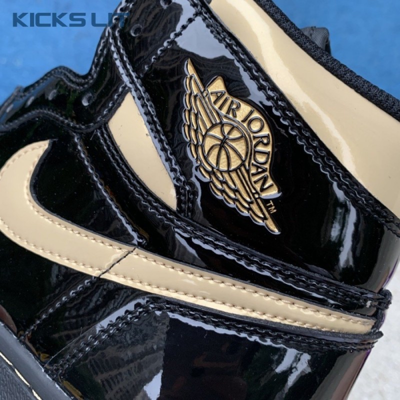 Jordan 1 Retro High Black Metallic Gold (2020) Unisex Jordan 1 Retro High Black Metallic Gold (2020) Unisex
