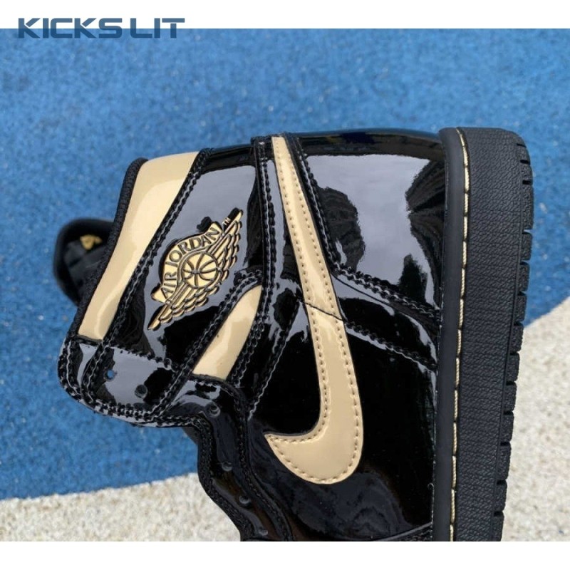 Jordan 1 Retro High Black Metallic Gold (2020) Unisex Jordan 1 Retro High Black Metallic Gold (2020) Unisex