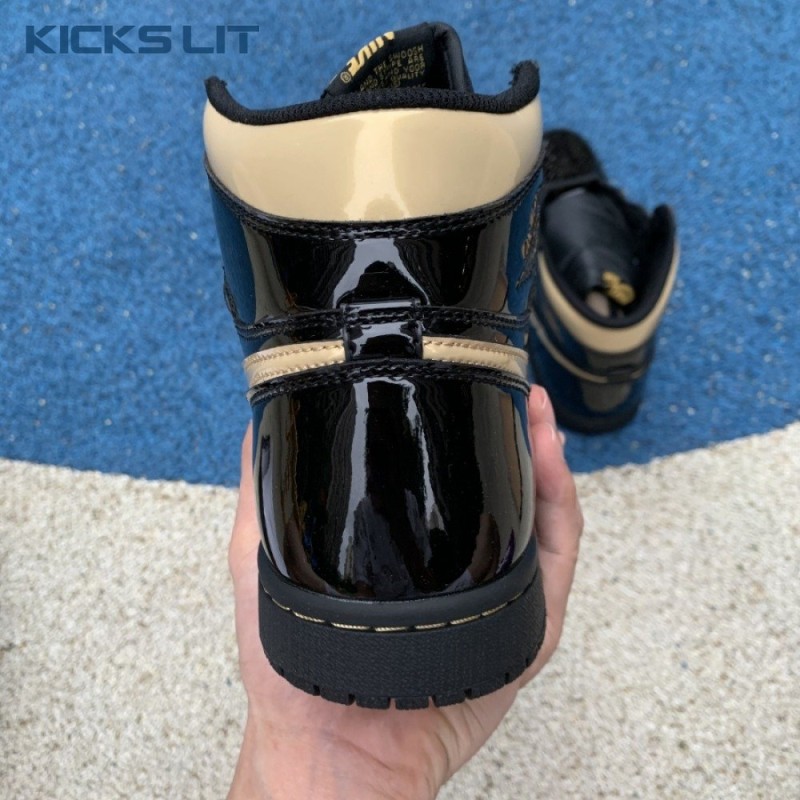 Jordan 1 Retro High Black Metallic Gold (2020) Unisex Jordan 1 Retro High Black Metallic Gold (2020) Unisex