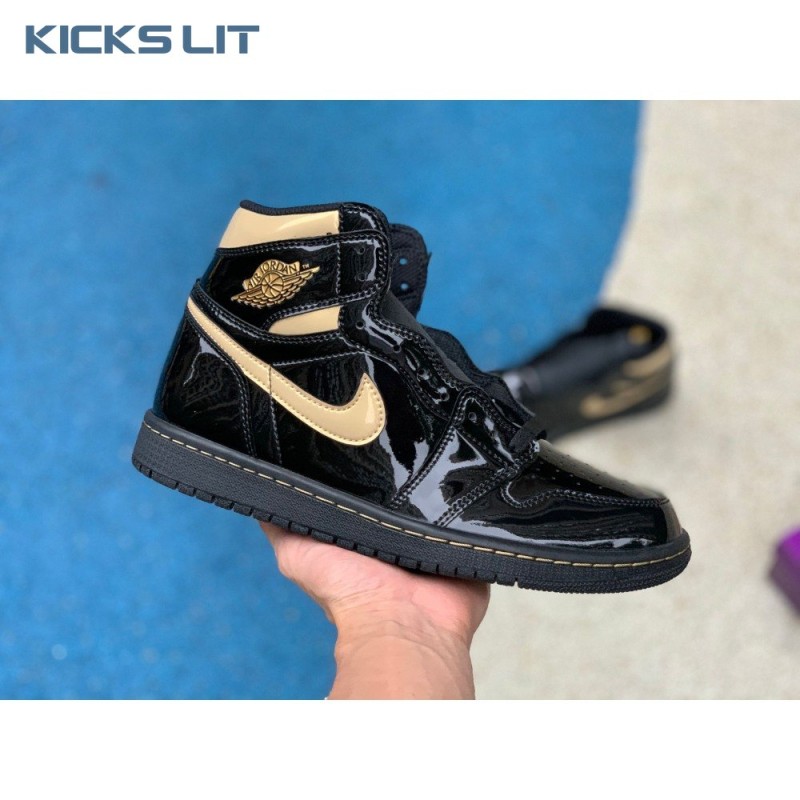 Jordan 1 Retro High Black Metallic Gold (2020) Unisex Jordan 1 Retro High Black Metallic Gold (2020) Unisex