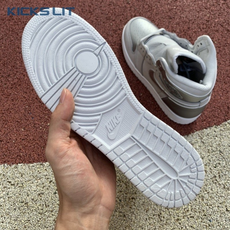 Jordan 1 Retro High CO Japan Neutral Grey (2020) Men's Jordan 1 Retro High CO Japan Neutral Grey (2020) Men's