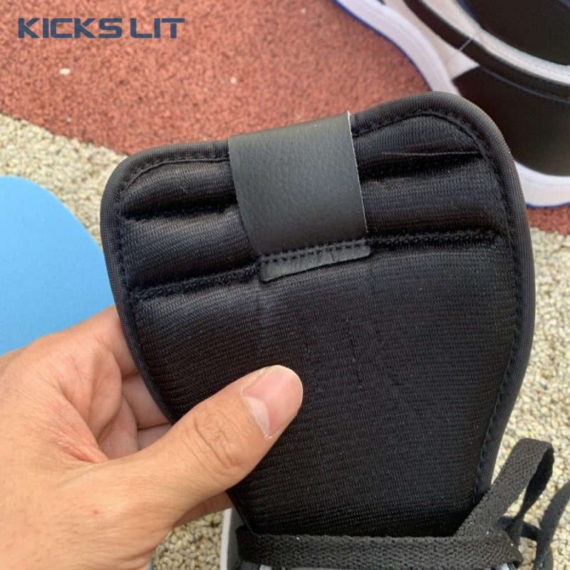 Jordan 1 Retro High Royal Toe Men's Jordan 1 Retro High Royal Toe Men's