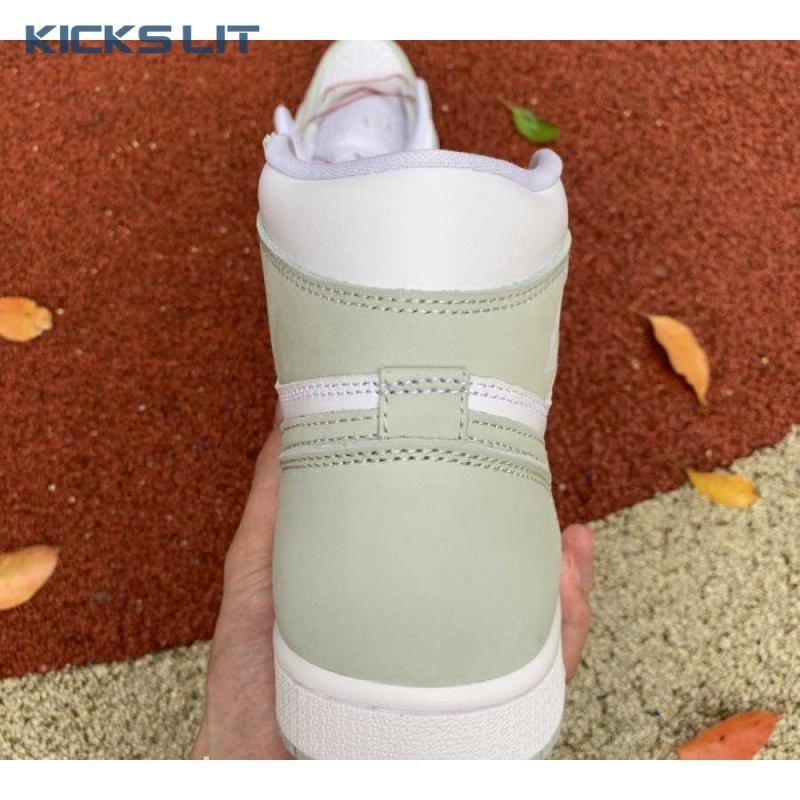 Air Jordan 1 Retro High OG 'Seafoam' Unisex Air Jordan 1 Retro High OG 'Seafoam' Unisex