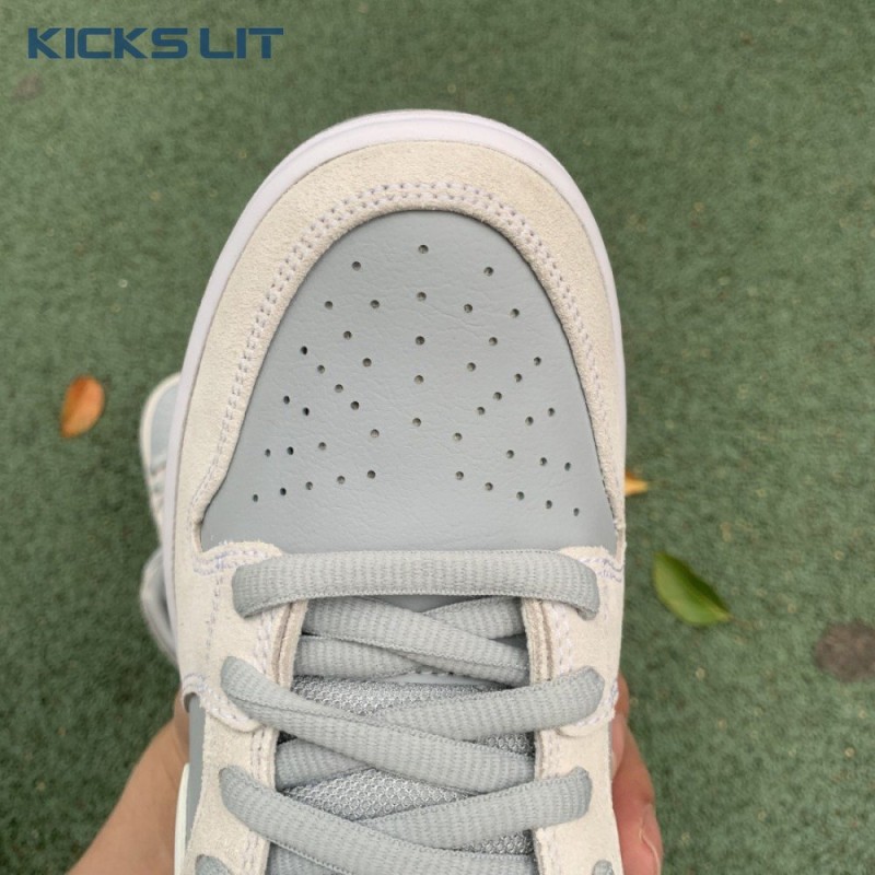 Dunk Low SB 'Summit White' Men's Dunk Low SB 'Summit White' Men's