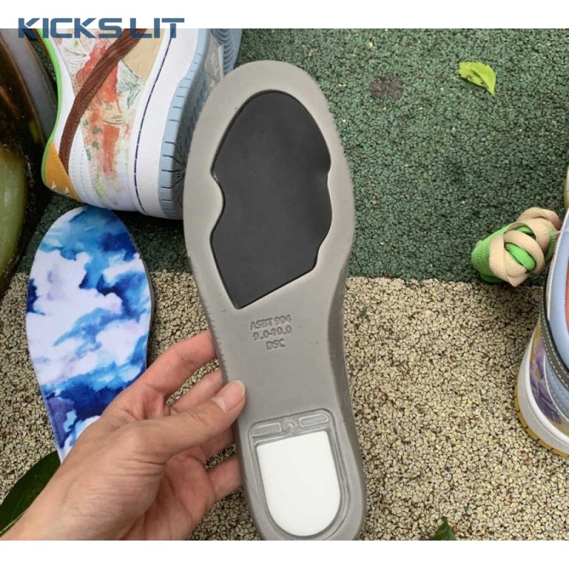 Dunk Low Pro SB 'Street Hawker' Unisex Dunk Low Pro SB 'Street Hawker' Unisex