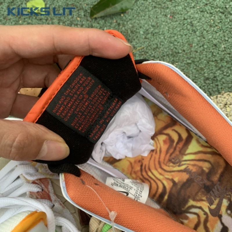 Dunk Low Pro SB 'Street Hawker' Unisex Dunk Low Pro SB 'Street Hawker' Unisex