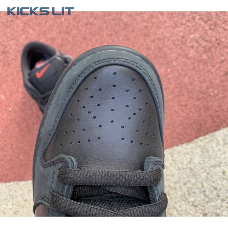 Dunk Low Pro SB 'Black Pigeon' Unisex Dunk Low Pro SB 'Black Pigeon' Unisex