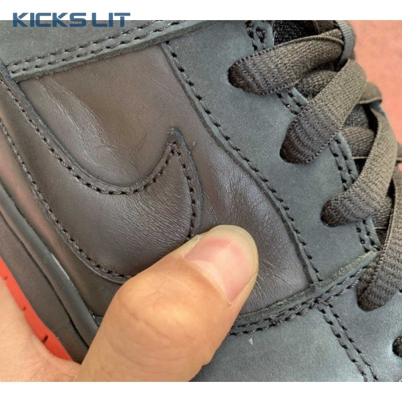 Dunk Low Pro SB 'Black Pigeon' Unisex Dunk Low Pro SB 'Black Pigeon' Unisex