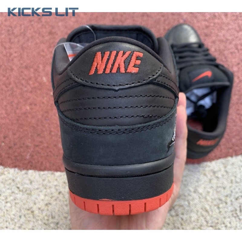 Dunk Low Pro SB 'Black Pigeon' Unisex Dunk Low Pro SB 'Black Pigeon' Unisex