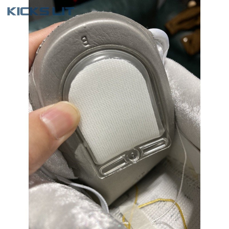 Sean Cliver x Dunk Low SB 'Holiday Special' Men's Sean Cliver x Dunk Low SB 'Holiday Special' Men's