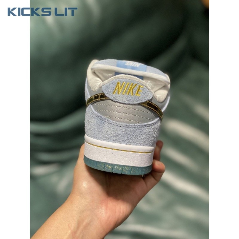 Sean Cliver x Dunk Low SB 'Holiday Special' Men's Sean Cliver x Dunk Low SB 'Holiday Special' Men's