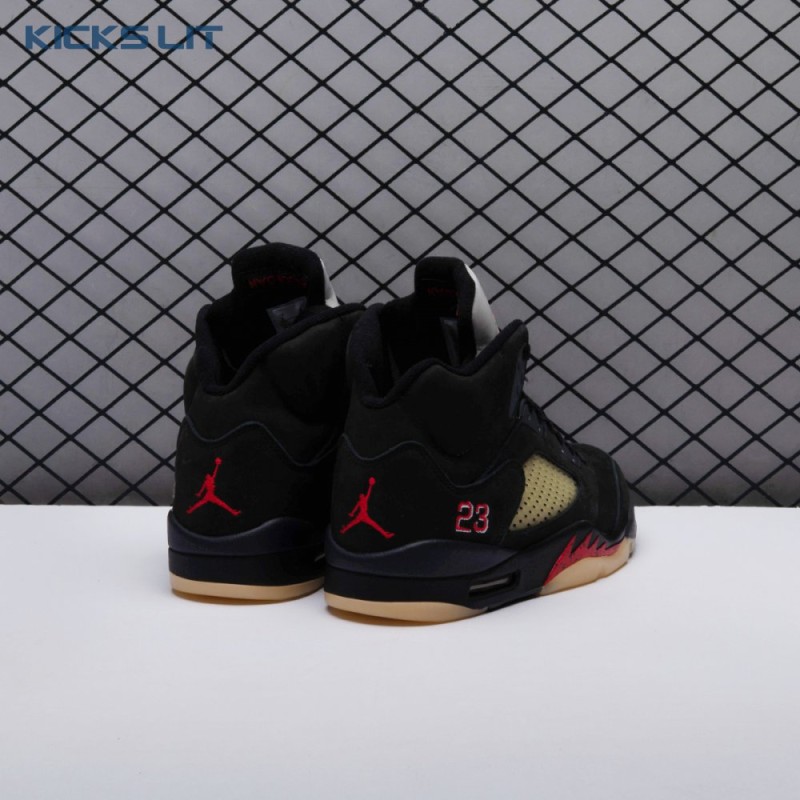 Jordan 5 Retro Gore-Tex Off-Noir DR0092-001 Men's Jordan 5 Retro Gore-Tex Off-Noir DR0092-001 Men's