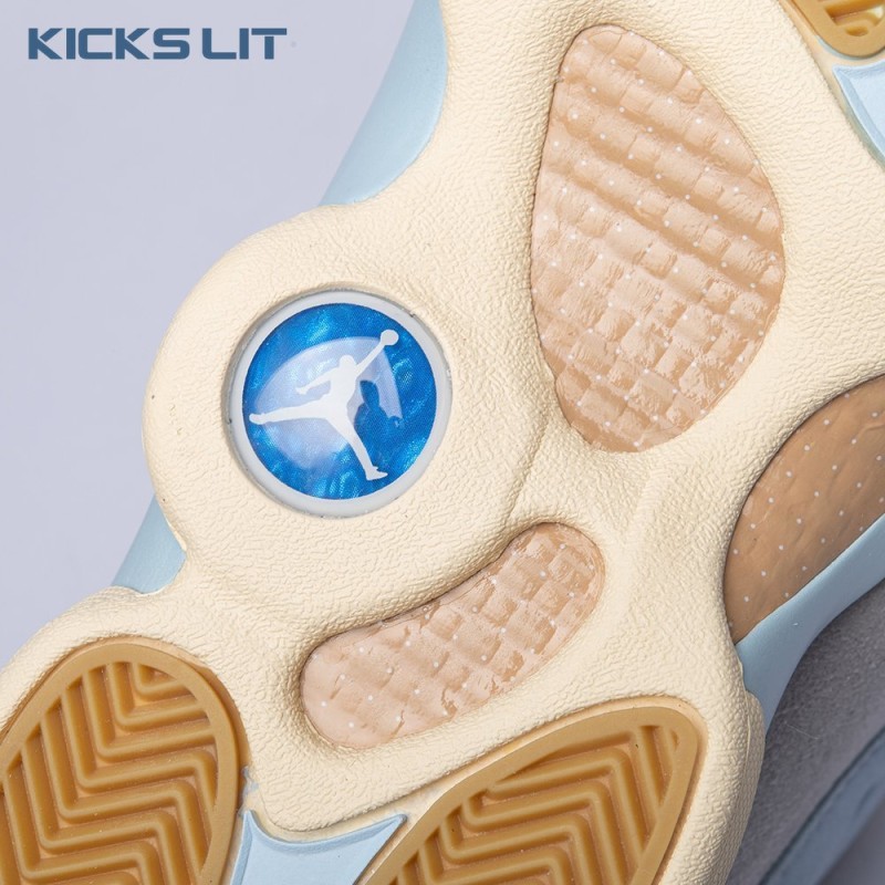 AIR JORDAN 13 DX5763-100 Men's AIR JORDAN 13 DX5763-100 Men's