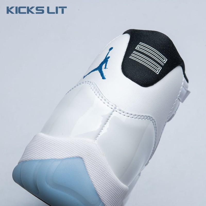 Air Jordan 11 