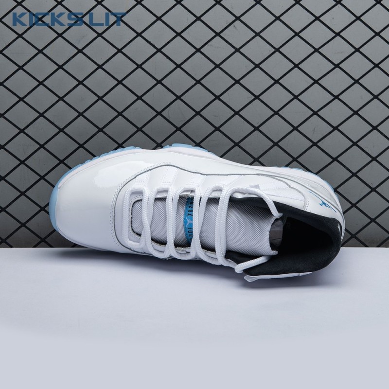 Air Jordan 11 