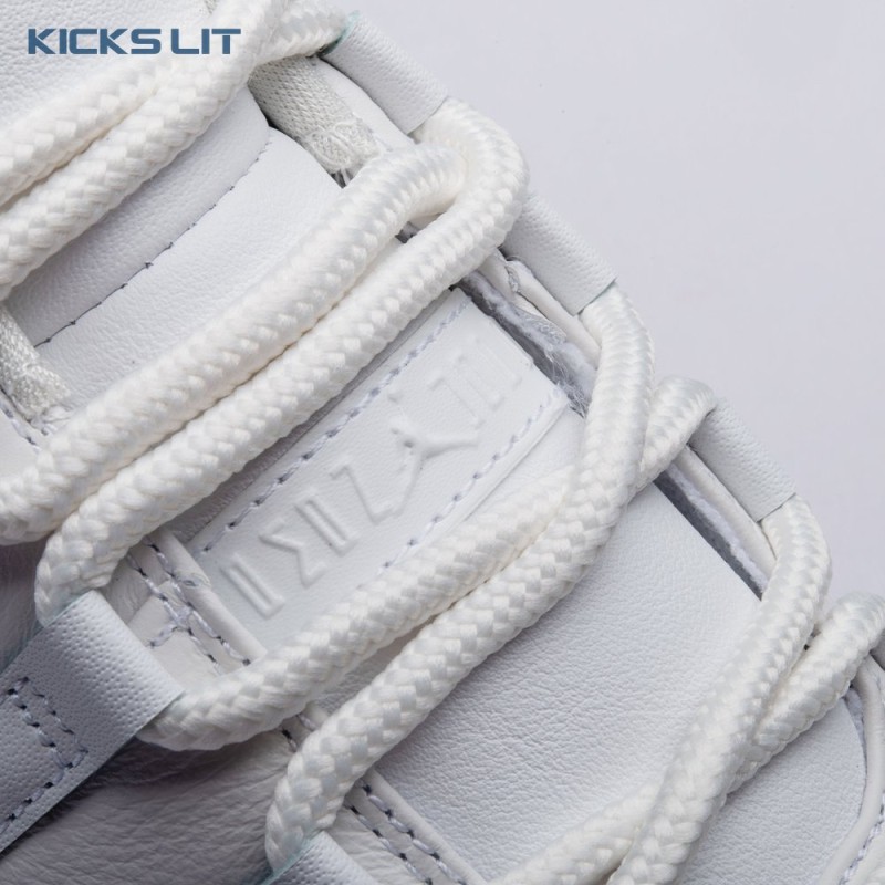 Air Jordan 11 Low  Air Jordan 11 Low