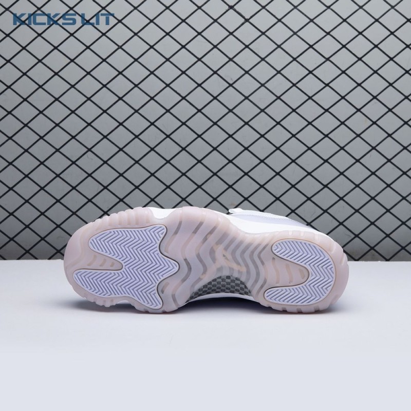 Air Jordan 11 Low  Air Jordan 11 Low
