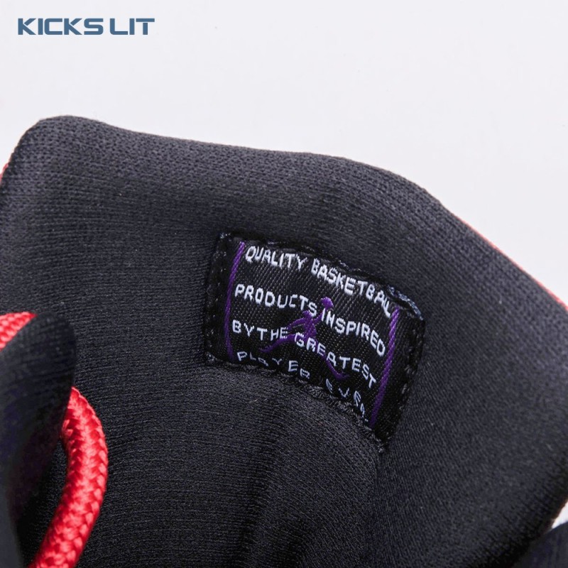 Air Jordan 11 Retro  Air Jordan 11 Retro