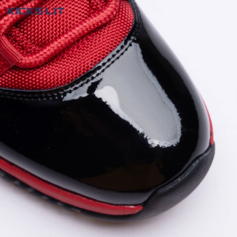 Air Jordan 11 Retro  Air Jordan 11 Retro