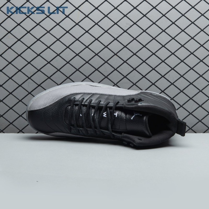 Air Jordan 12 
