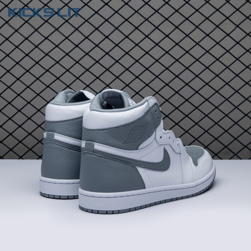 Air Jordan 1 High OG  Air Jordan 1 High OG