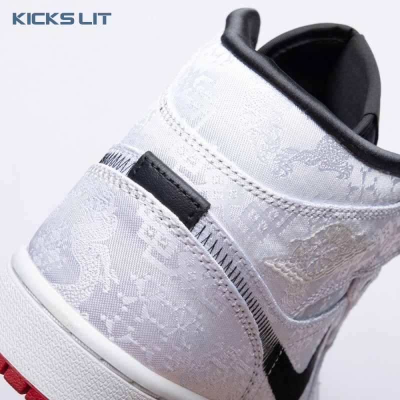 Air Jordan 1 Mid SE Fearless Edison Chen CLOT Unisex Air Jordan 1 Mid SE Fearless Edison Chen CLOT Unisex