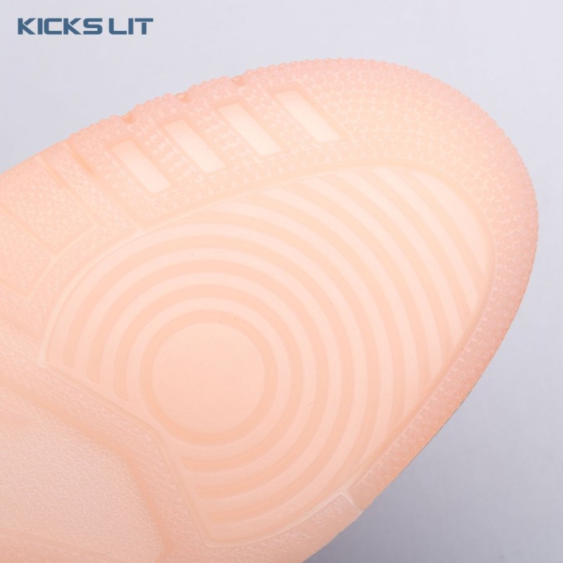 Air Jordan 3 Retro Valentine's Day (2025) HJ0178-600 Unisex