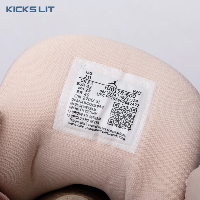 Air Jordan 3 Retro Valentine's Day (2025) HJ0178-600 Unisex