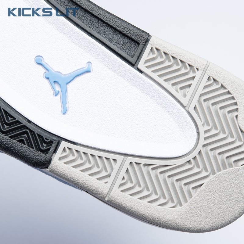 Air Jordan 4 Retro 'University Blue' Unisex
