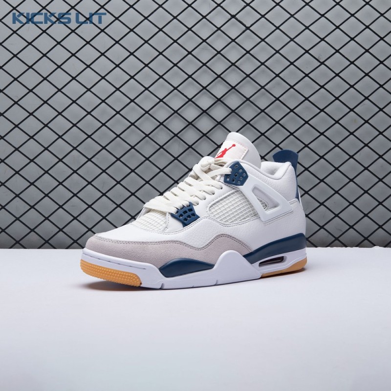 Jordan 4 SB 