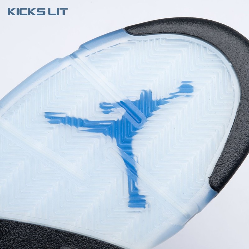 Air Jordan 5 Retro  Air Jordan 5 Retro