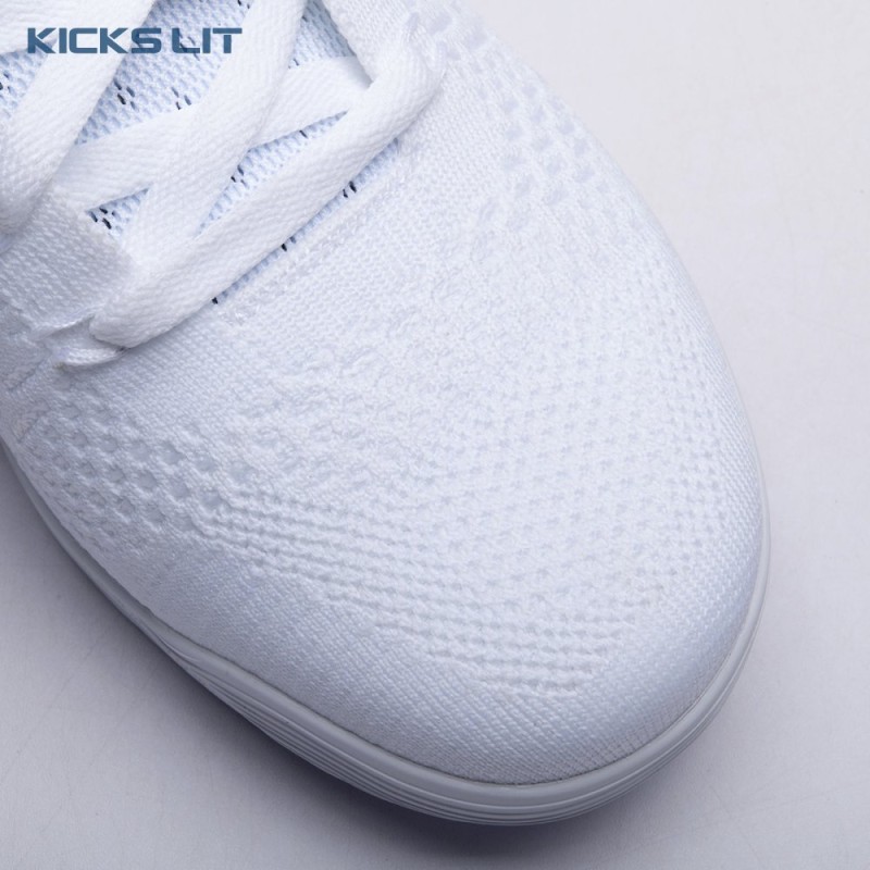 Nike Kobe 9 Elite Protro Halo FZ7335-100 Unisex Nike Kobe 9 Elite Protro Halo FZ7335-100 Unisex