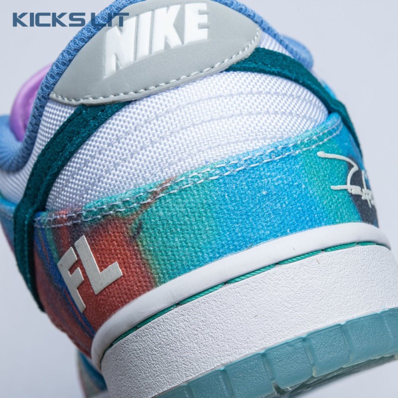 Nike Dunk Low SB 'Bleached Aqua' HF6061 400 Unisex