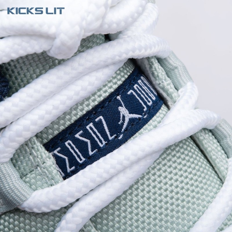 Jordan 11 Retro Low Georgetown 528895-007 Unisex Jordan 11 Retro Low Georgetown 528895-007 Unisex