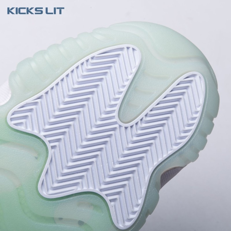 Jordan 11 Retro Low Igloo AH7860-103 Unisex