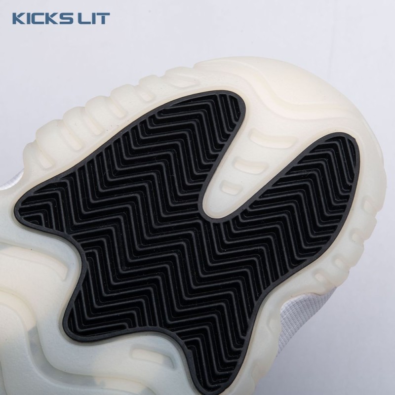 Jordan 11 Retro Low Snake Light Bone CD6846-002 Unisex Jordan 11 Retro Low Snake Light Bone CD6846-002 Unisex