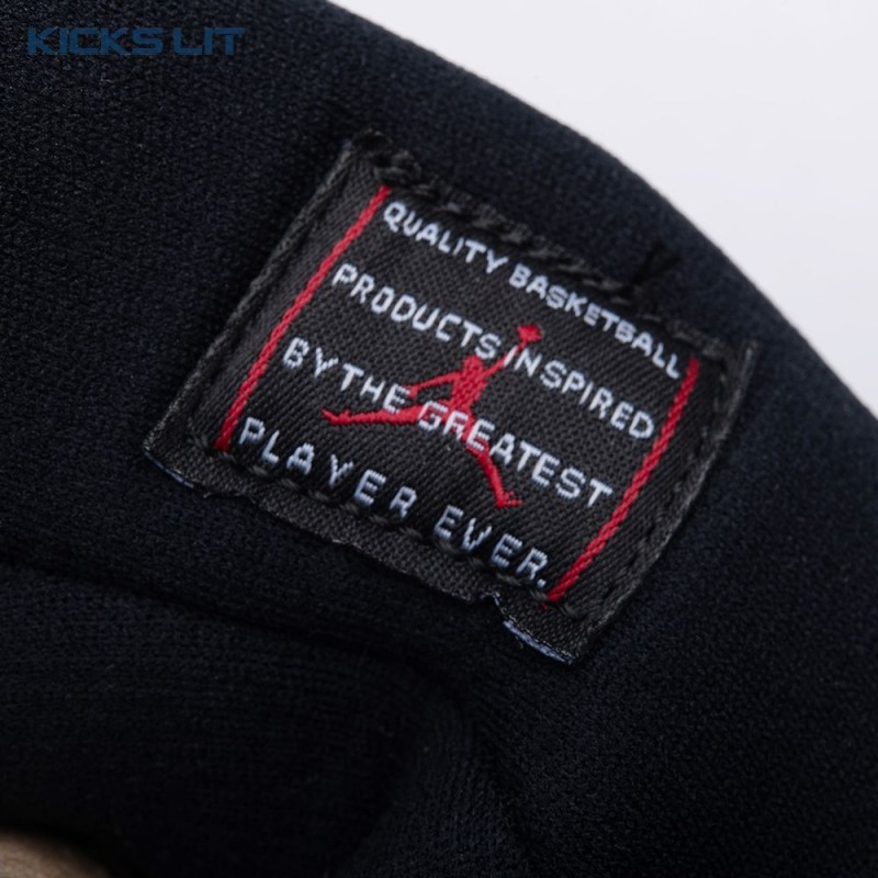 Jordan 11 Retro Low Snake Light Bone CD6846-002 Unisex Jordan 11 Retro Low Snake Light Bone CD6846-002 Unisex