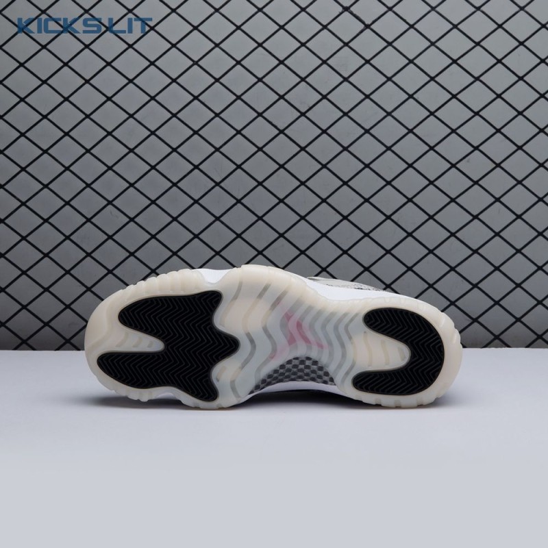 Jordan 11 Retro Low Snake Light Bone CD6846-002 Unisex Jordan 11 Retro Low Snake Light Bone CD6846-002 Unisex