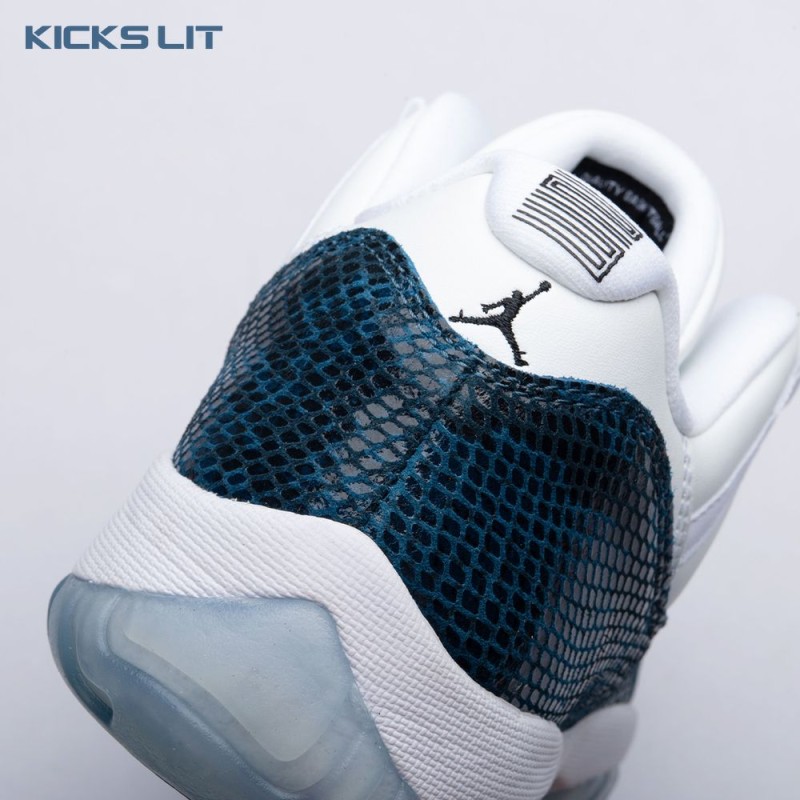 Jordan 11 Retro Low Snake Navy (2019) CD6846-102 Unisex Jordan 11 Retro Low Snake Navy (2019) CD6846-102 Unisex