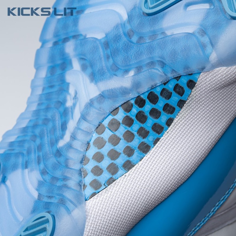 Jordan 11 Retro Low University Blue (2017) 528895-106 Men's