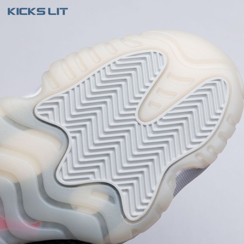 Jordan 11 Retro Platinum Tint 378037-016 Unisex Jordan 11 Retro Platinum Tint 378037-016 Unisex