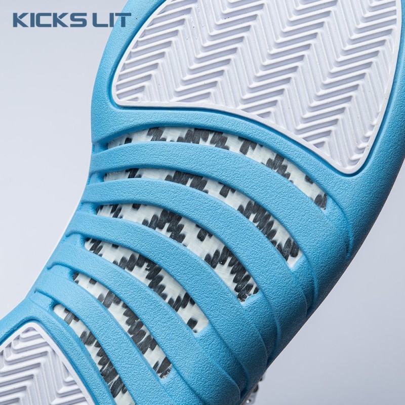 Jordan 12 Retro White University Blue (2004) 308243-142 Men's