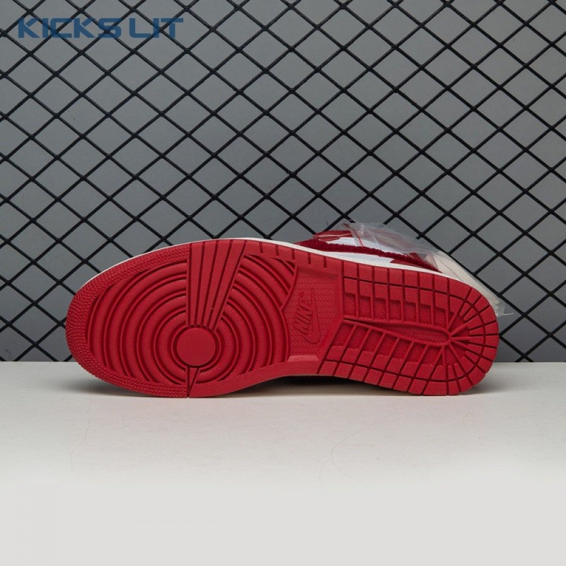 Jordan 1 High OG Newstalgia Chenille DJ4891-061 Unisex Jordan 1 High OG Newstalgia Chenille DJ4891-061 Unisex