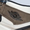 Jordan 1 Retro High Dark Mocha Unisex